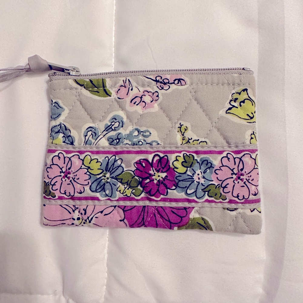 Vera Bradley Coin purse in pattern watercolor/ NWOT ❤️